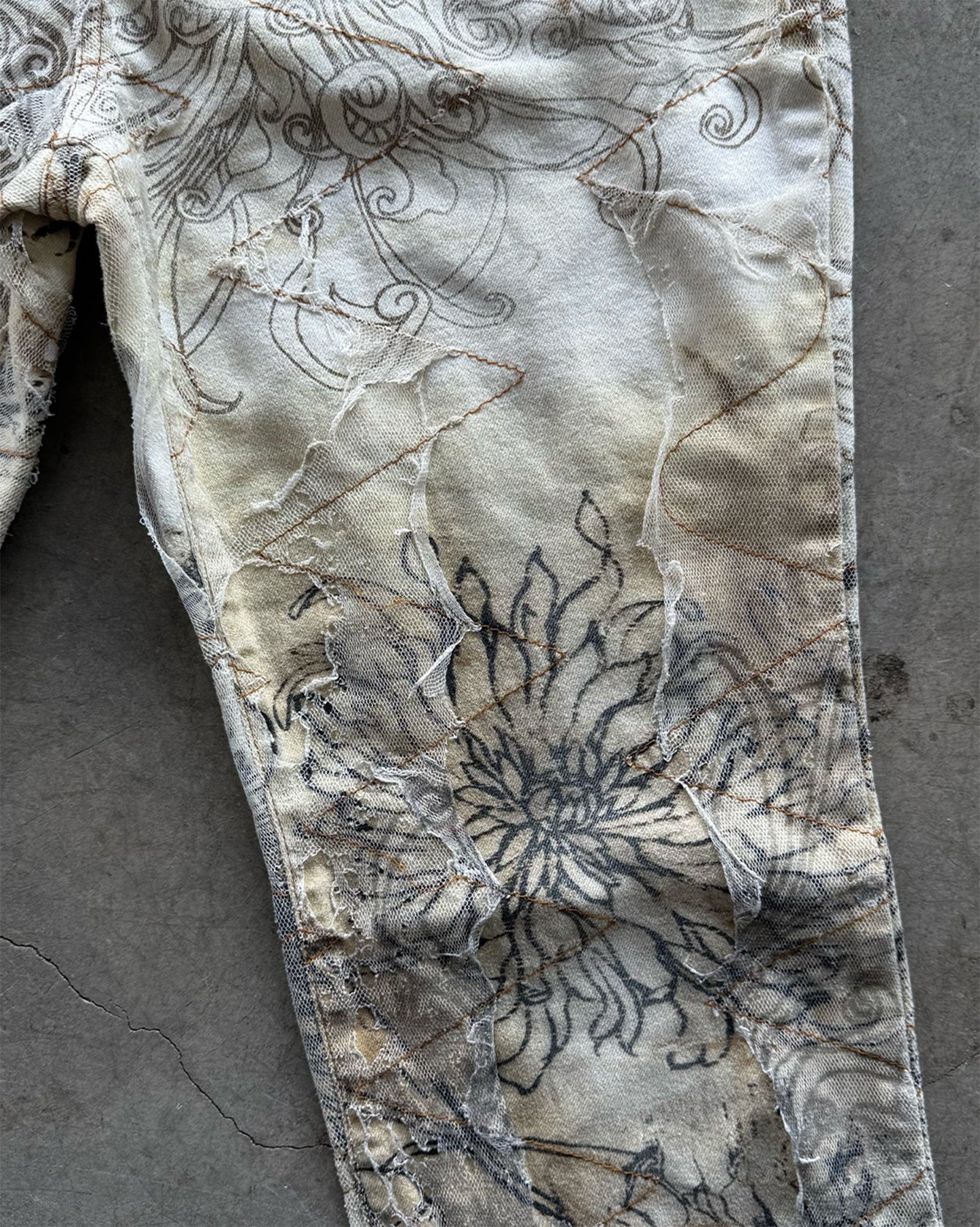 White Black Tan Vintage Just Cavalli Distressed Jeans