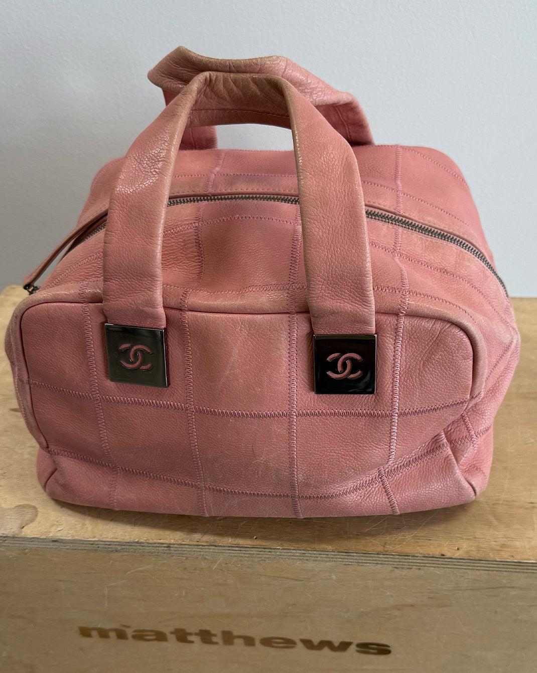 Pink Vintage Chanel Caviar Skin Chocolate Bar Bag